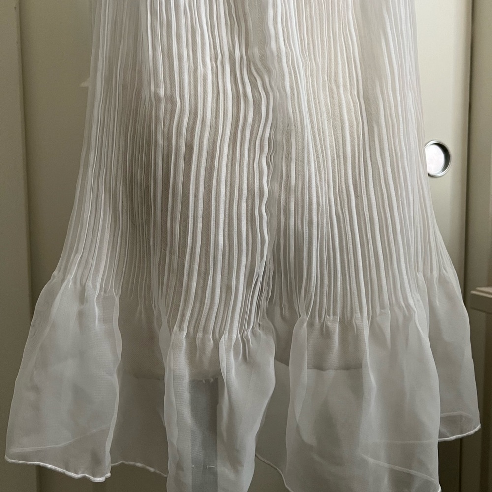 Victoria's Secret White Pleated Dress - Picture 6 of 7